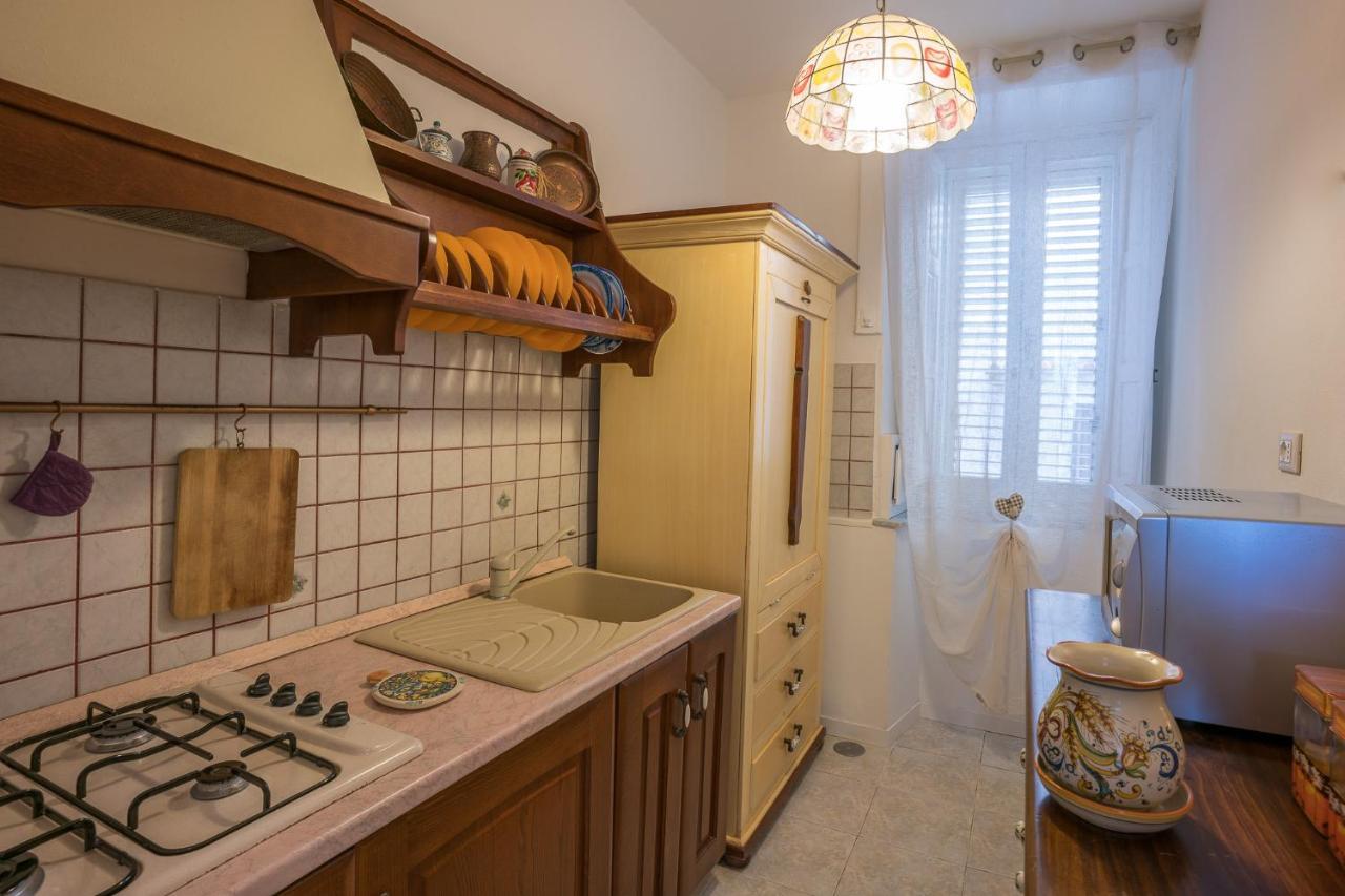 Maniace Sea View Apartment By Ortigia Apartments Syracuse Bagian luar foto