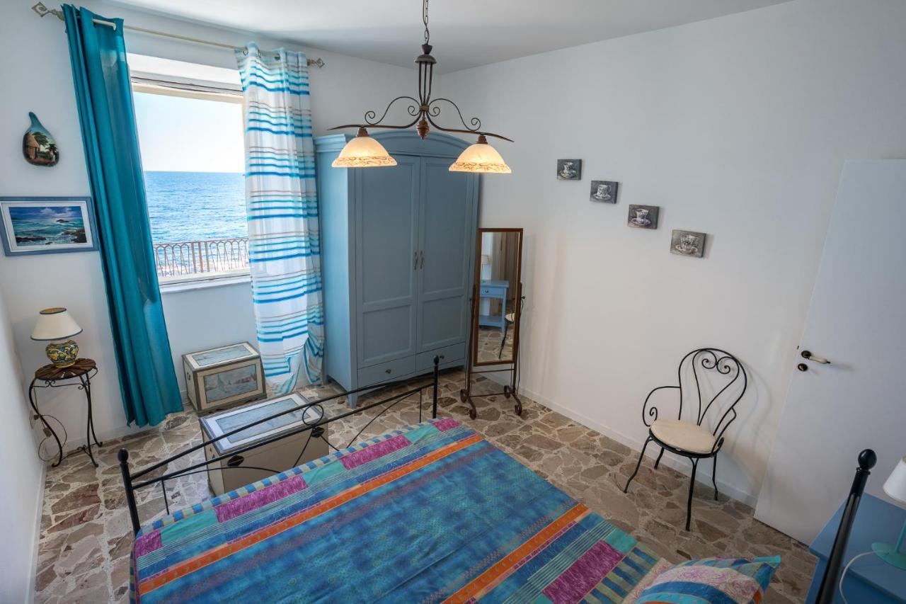 Maniace Sea View Apartment By Ortigia Apartments Syracuse Bagian luar foto