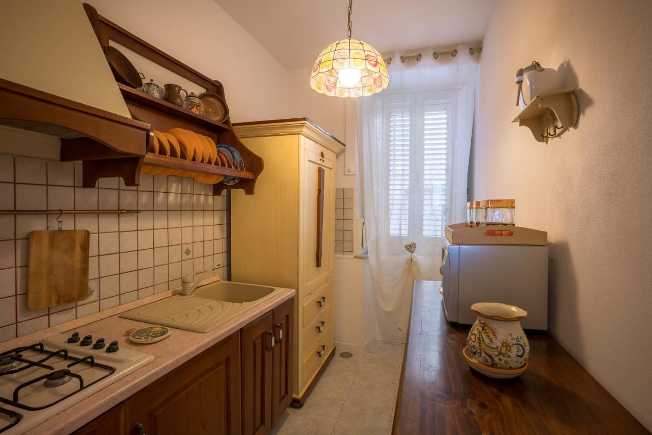 Maniace Sea View Apartment By Ortigia Apartments Syracuse Bagian luar foto
